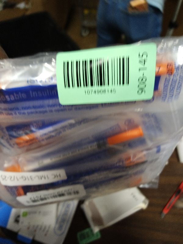 Photo 1 of 1ml/cc 31G 1/2" Jeringa, U-100 Lab Tools, Individual Wrapped 25 Pack