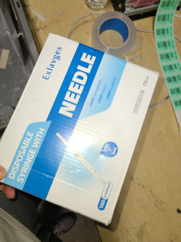 Photo 1 of 100 Pack Disposable 3ml/cc Lab Syringes with 23Ga 1 Inch Needle Luer Lock, Individually Sealed Packed