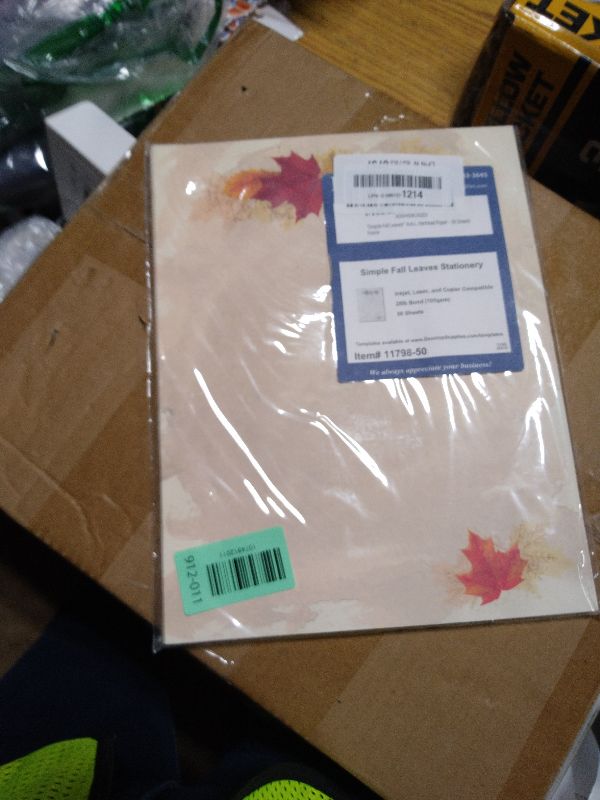 Photo 1 of "Simple Fall Leaves" Autumn Stationery Letterhead Paper - 50 Sheets