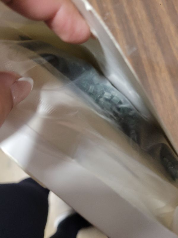 Photo 1 of 200PCS Nylon Zip Ties - 8 Inch Green,Multi-Purpose Self Locking Cable Ties,Ultra Strong Plastic Wire Ties with 40lb Tensile Strength,Cable Ties for Indoor and Outdoor Use