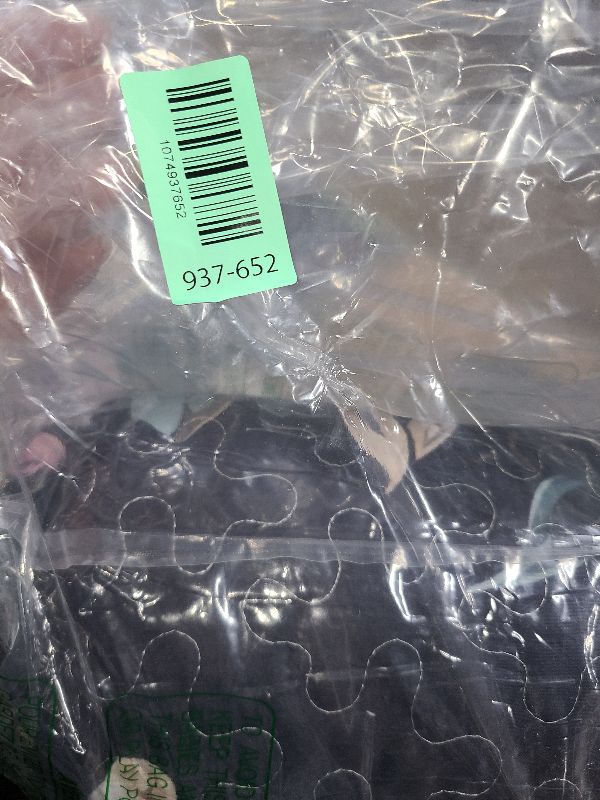 Photo 1 of 
Sponsored

Visit the Store, WONGS BEDDING
WONGS BEDDING
Visit the Store
4.7
4.7 out of 5 stars
(51)
WONGS BEDDING Floral Quilt Set Queen Size, Colorful Botanical Farmhouse Quilt Bedding Set, Lightweight Microfiber Navy Blue Bedspread Set with 2 Pillowcas