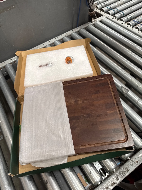 Photo 1 of (missing 1 pc only) THETCHRY Walnut Cutting Boards for Kitchen, End Grain Wooden Cutting Board, Large Chopping Board Double Sided with Handle, Thick Butcher Block Charcuterie Meal Prep & Serving with Gift Box, 17"×13"×1"
