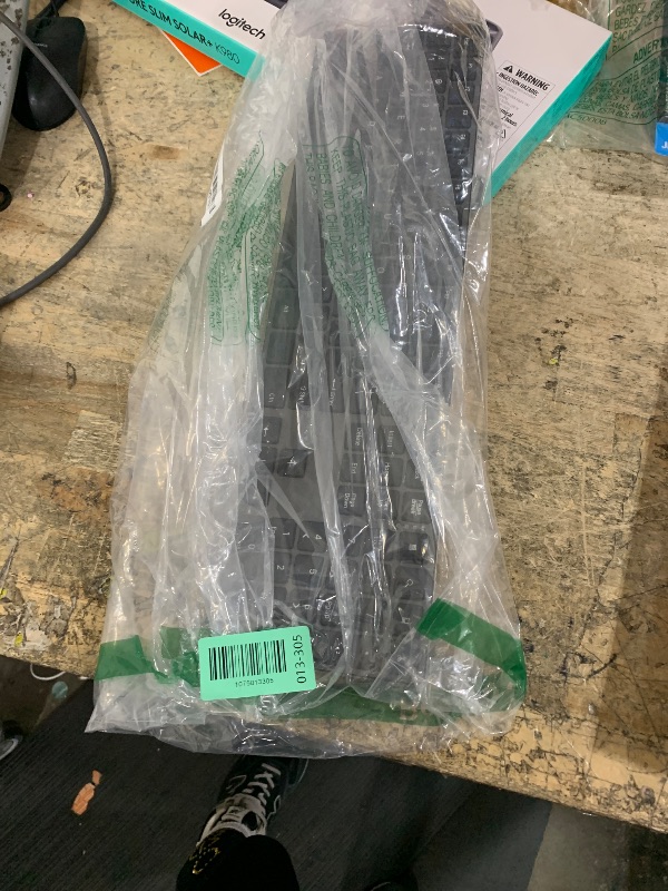 Photo 1 of **MISSING MOUSE** Amazon Basics Wireless Keyboard and Mouse Combo