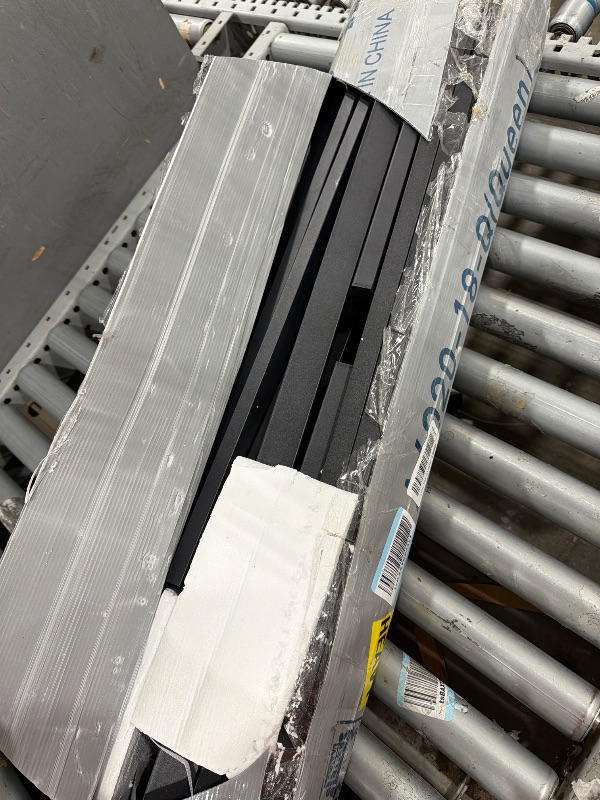 Photo 1 of ****PARTS ONLY ***** JETO Metal Bed Frame, Queen, Black, 18 Inch Height1092
LPNPMGV6091092
