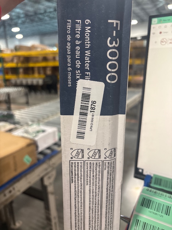 Photo 1 of **UNTESTED**
INSINKERATOR F-3000 Under Sink Water Filter Replacement Cartridge for INSINKERATOR Water Filtration System, PFOS/PFOA Filter
