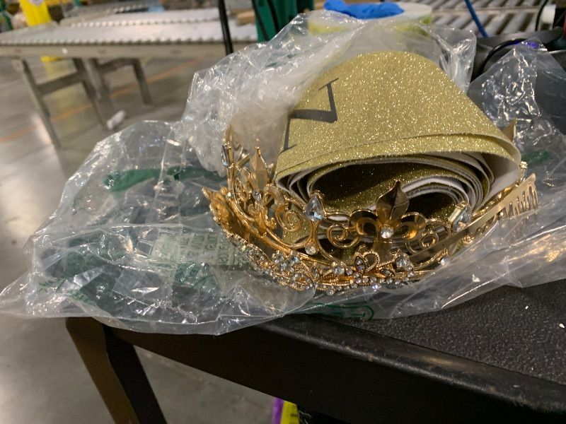 Photo 1 of ** different crowns**
Aposwow Prom King and Queen Crown Set with Sashes, Prom King and Queen Sash and Tiara Set, Party Costume Accessories for Women Men Birthday Halloween Graduation Wedding Gold