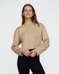 Photo 1 of ** SIMILAR** Cropped T-Shirt | Women SIZE L