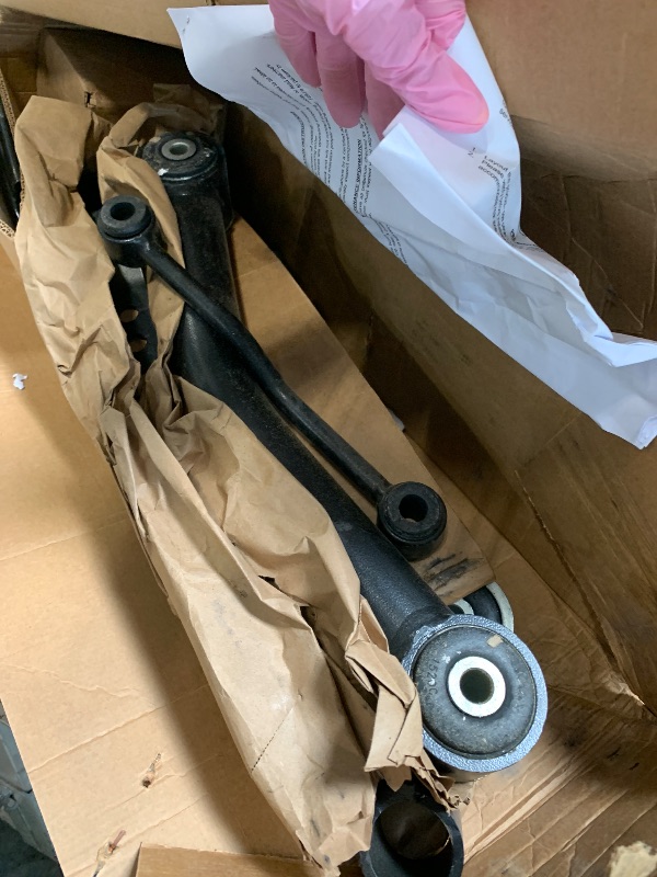 Photo 1 of ** VERY USED* Rough Country Long Arm Upgrade Kit for 84-01 Jeep Cherokee XJ | 4-6" - 68900U