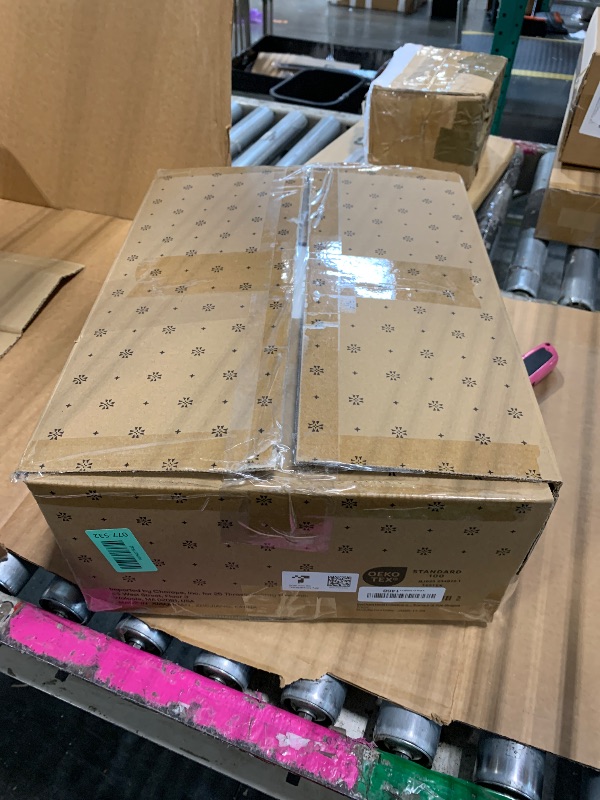 Photo 1 of **ONE PIECE** Beckham Hotel Collection Bed Pillows King Size Set of 2 - Down Alternative Pillow for Back, Stomach or Side Sleepers