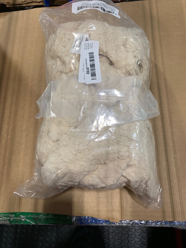 Photo 1 of 1 Pack 3 Calming Blankets Fluffy Premium Fleece Pet Blanket Soft Sherpa Throw for Dog Puppy Cat Beige Medium (30" x20'')