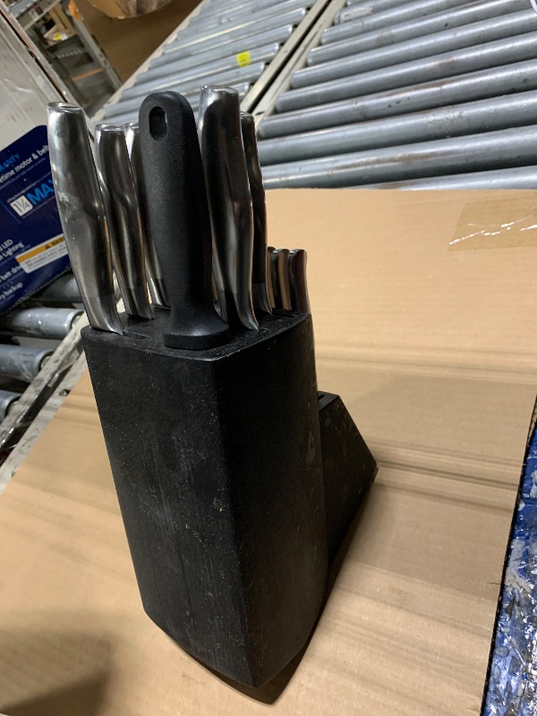 Photo 1 of *** 15 PCS / VERY USED *** CUISINART Block Knife Set, 17pc Cutlery Knife Set with Steel Blades for Precise Cutting, Lightweight, Stainless Steel, Durable & Dishwasher Safe, C77SS-17P