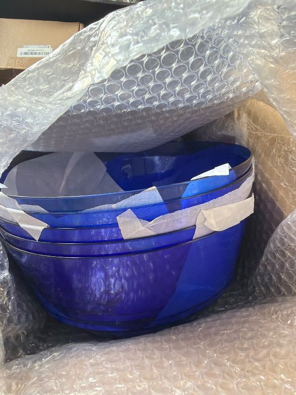 Photo 1 of ***MISSING 3 BOWLS******Hioasis 8 Pack Plastic Serving Bowls 128oz Clear Blue Plastic Bowls Heavy Duty Disposable Serving Bowls for Party Snack & Salad & Candy & Bar Buffet & Pool Party