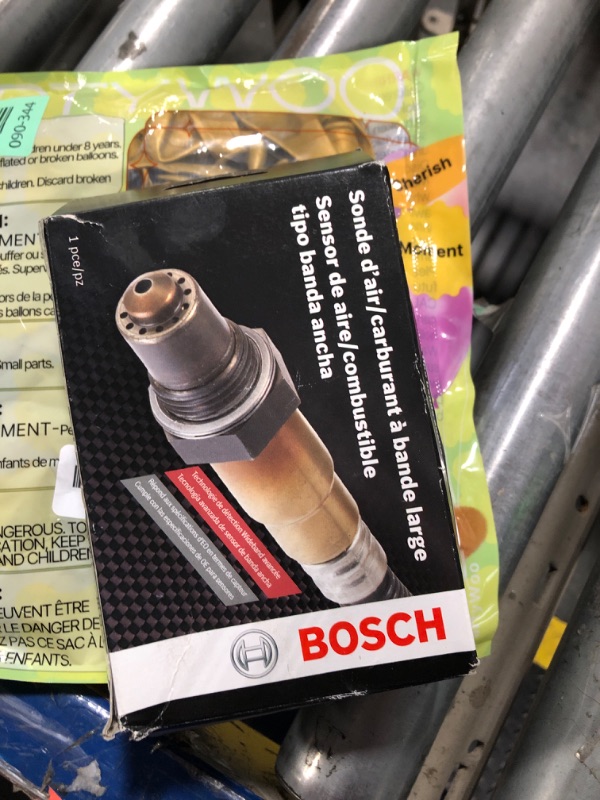 Photo 1 of ***USED***
BOSCH 16421 Premium Original Equipment Oxygen Sensor - Compatible with Select BMW 550i, 650i, 750i, 750Li, 760Li, M3, X5, X6; Rolls-Royce Phantom