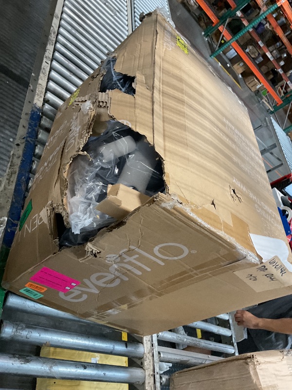 Photo 1 of ***SIMILAR ITEM***
Evenflo Pivot Modular Travel System with LiteMax Preemie and Infant Car Seat (Casual Gray)
