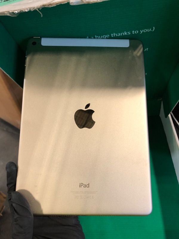 Photo 1 of **************************************************LOCKED TO OWNER******************************************************* **SOLD AS IS NO REFUND/RETURN**
2018 Apple iPad (9.7-inch, Wi-Fi + Cellular, 128GB) - Gold (Renewed Premium)