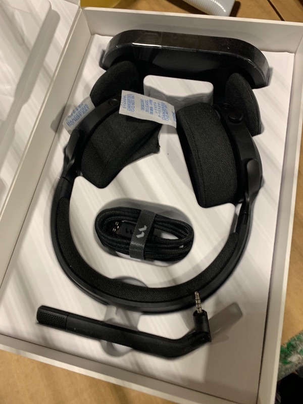 Photo 1 of ***BROKEN PAD*** Fractal Design Scape Dark - Wireless PC Gaming Headset - Detachable Flip-to-Mute Microphone with Noise Cancellation - Battery Life Up to 40 Hours - Configurable Ambient Lighting - Black