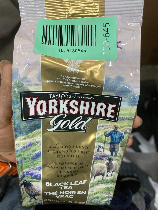 Photo 1 of ***BB 6/202**Yorkshire Tea Gold Loose Leaf Tea Black Tea 8.8 Ounces (Pack of 1) Premium Blend Rich Smooth & Satisfying Classic British Breakfast Blend Caf