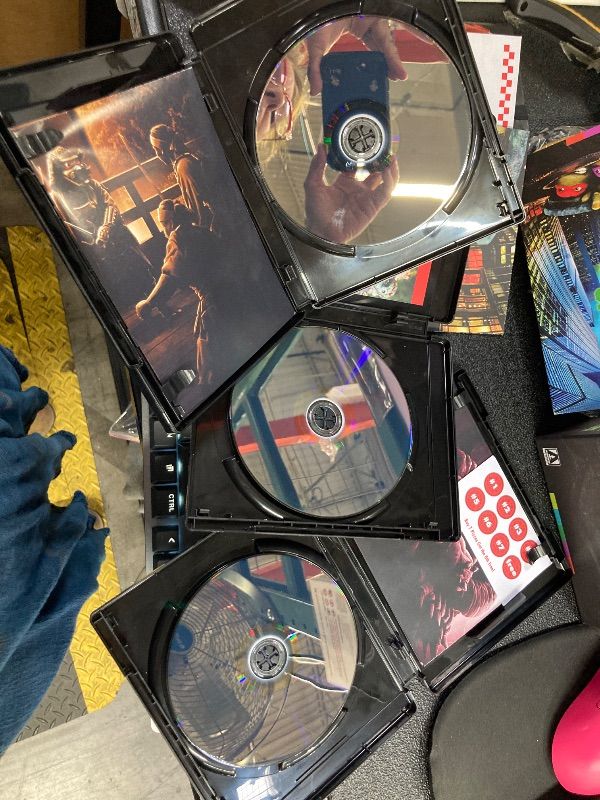 Photo 1 of ***1 CASE IS DAMAGED***Teenage Mutant Ninja Turtles Trilogy [Limited Edition] - 4K UHD***1 CASE IS DAMAGED***