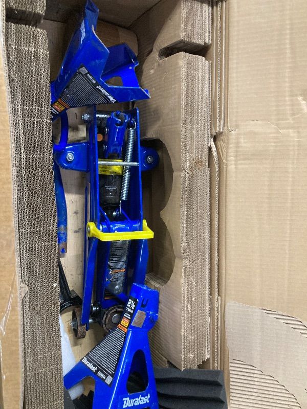 Photo 1 of **JACK HAS RUST/NOT IN ORIGINAL BOX***Jack Boss Floor Jack 1.5 Ton (3,000 LBs) Hydraulic Car Jack, Lifting Range from 5.1 Inch to 12.6 Inch, Fits Sedans Automotive Blue  WITH 2 DURALAST JACK STANDS  2.5 TON