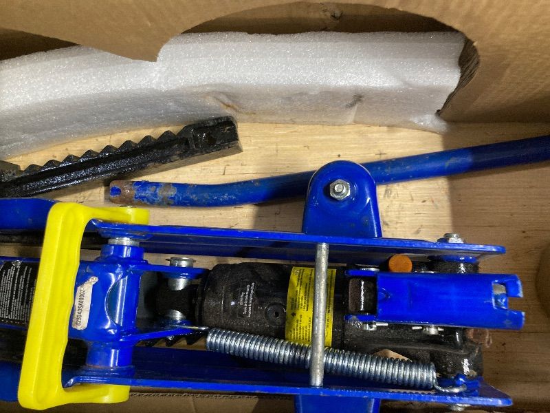 Photo 1 of **JACK HAS RUST/NOT IN ORIGINAL BOX***Jack Boss Floor Jack 1.5 Ton (3,000 LBs) Hydraulic Car Jack, Lifting Range from 5.1 Inch to 12.6 Inch, Fits Sedans Automotive Blue  WITH 2 DURALAST JACK STANDS  2.5 TON
