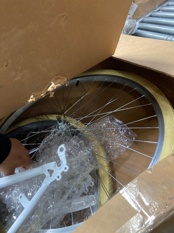Photo 1 of ***SELLING AS PARTS ONLY*** Glerc 26 Inch Beach Cruiser Bike, 6-Speed Hybrid City Bicycle for Girls Youth and Over 6 Years Old, Missy Bike with Wicker Basket & Lightweight, White