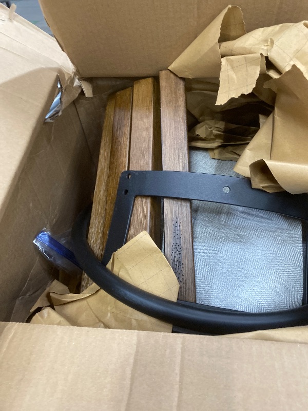 Photo 1 of ****Parts only****

Signature Design by Ashley Valebeck Swivel Barstool With Back, Rustic-Industrial Wood and Metal, 360-Degree Swivel Counter Height Stool for Kitchen Island Seating, Linen Color