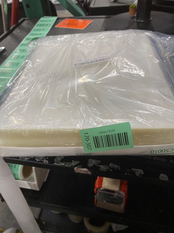 Photo 1 of Pack 8.5x11inch 10mil Letter Size Laminating Sheets Thermal Laminating Pouches Paper Laminator Sheets File Card Laminator Pouches 8.5x11inch for Permits Cards File Photos