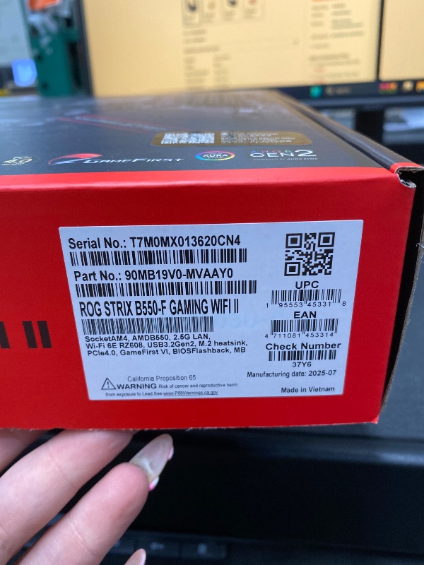 Photo 1 of ****** SEAL BY COMPANY****** ASUS ROG Strix B550-F Gaming WiFi II AMD Socket AM4 ATX DDR4 Motherboard