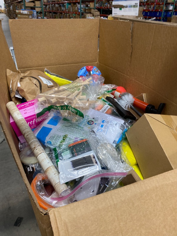 Photo 1 of ****** NO RETURN**** NO REFUND****Nellis Variety Box: Medium