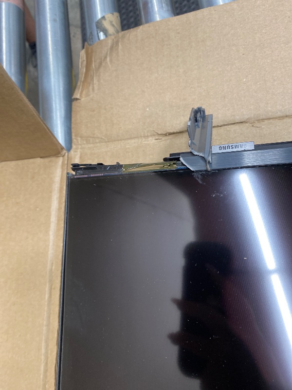 Photo 1 of ****** NO RETURN*****  NO REFUND*****Samsung 65-Inch Class Crystal UHD U8000F 4K Smart TV (2025 Model) Endless Free Content, Crystal Processor 4K, MetalStream Design, Knox Security, Alexa Built-in