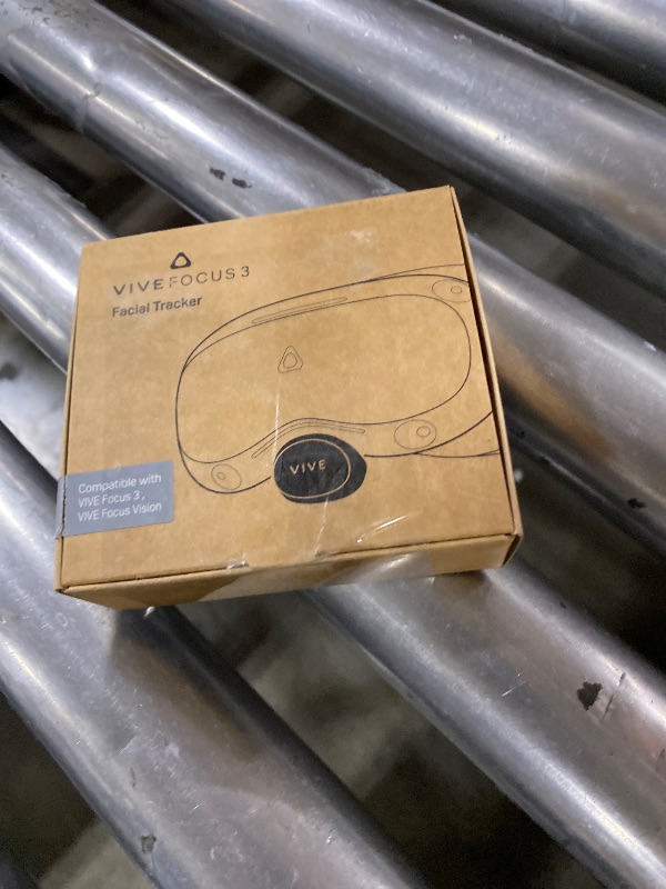 Photo 1 of HTC VIVE Facial Tracker for Focus Series Virtual Reality Headsets