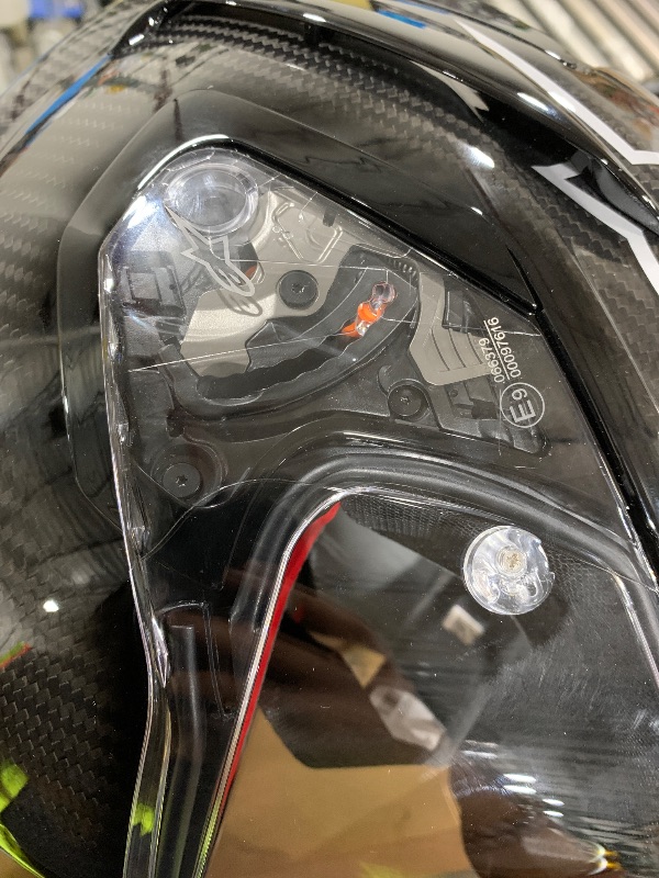 Photo 1 of Alpinestars Supertech R10 Solid Helmet, Carbon Shell, CE-Certified, Advanced Ventilation & Fit, M, Black Carbon Mattee & Glossy