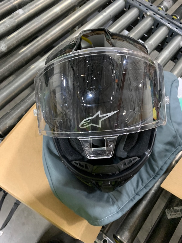 Photo 1 of Alpinestars Supertech R10 Solid Helmet, Carbon Shell, CE-Certified, Advanced Ventilation & Fit, M, Black Carbon Mattee & Glossy