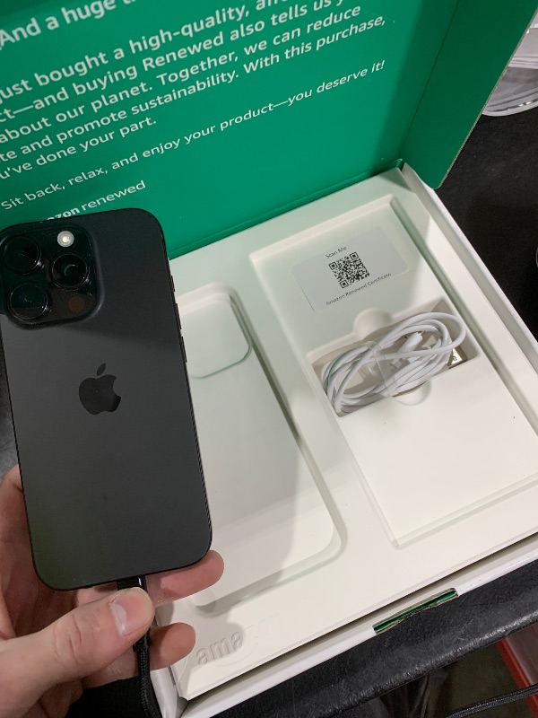 Photo 1 of Apple iPhone 16 Pro, US Version, 256GB, Black Titanium - Unlocked (Renewed Premium)