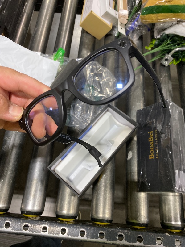 Photo 1 of AI Smart Glasses with Camera and Bluetooth,8MP 2K HD Camera Glasses,AI Voice Control,AI Photo Recognition and Translation,Smart Anti-Blue Light Glasses,IP67 Waterproof for Driving,Outdoor,+2 Lenses.