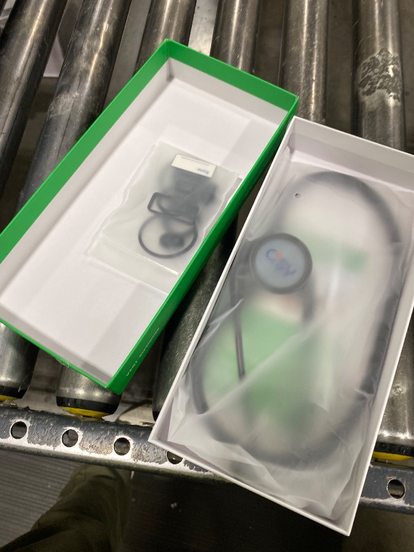 Photo 1 of Lightweight Stethoscope, Dual-Frequency Diaphragm, Bell & Diaphragm & Pediatric Diaphragm, Noise-Reducing Silicone Ear Tips, Ideal for Doctors, Nurses, Students Use