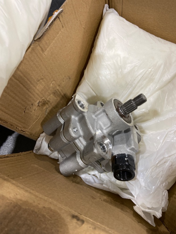 Photo 1 of Roneeson Power Steering Pump with Reservoir for Lexus SC300 1992-2000, Toyota Supra 1993-1998