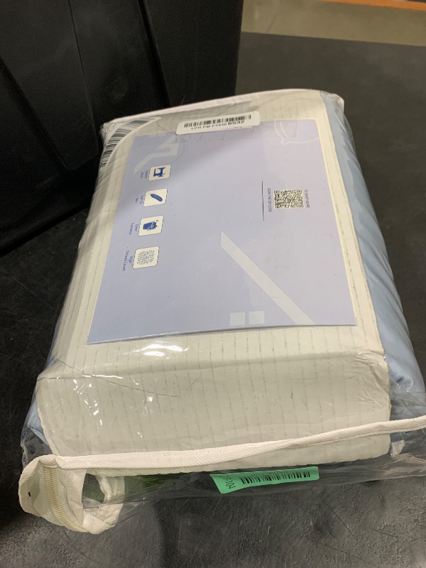 Photo 1 of SLEEP-NEST Oversized King 120x120 Inch Duvet Cover Set 3 Piece 100% Pure Cotton Sateen Weave Zipper Closure All Season Ultra Soft Breathable 10x10ft Cover for Comforter, Super King Light Blue