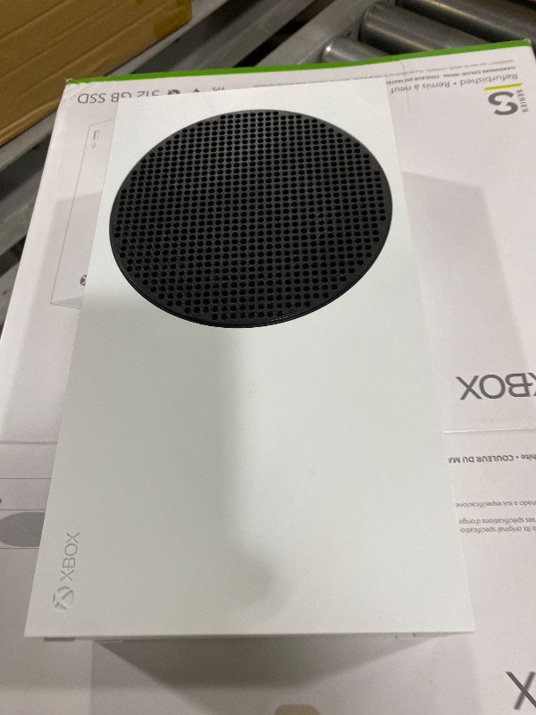 Photo 1 of Xbox Series S - All Digital Gaming Console - 512GB SSD - Includes Wireless Controller - 120FPS (Renewed Premium)
