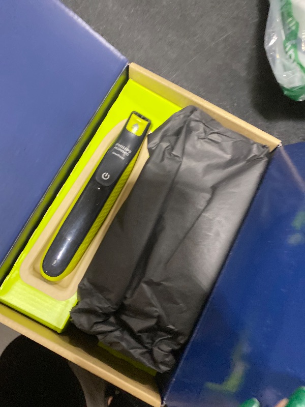 Photo 1 of Philips Norelco OneBlade 360 Pro Face + Body, Hybrid Electric Beard Trimmer, Shaver and Bodygroomer, with 360 Blade Technology, Model QP6552/90