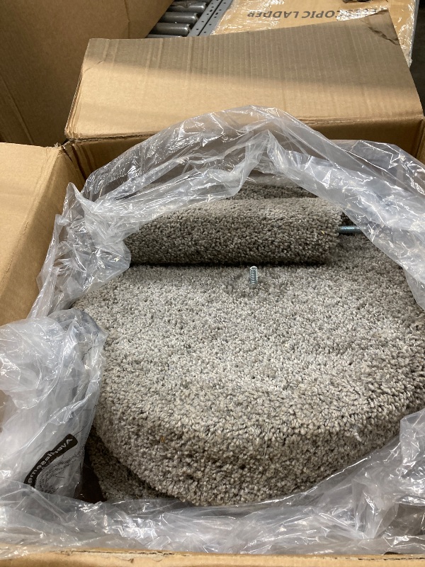Photo 1 of ***USED***
Globlazer Corner Cat Tree for Large Cats, 66inch Tall Curved Series Large Cat Tower for Multiple Indoor Cats with 6 Scratching Posts, 2 Spacious Cat Condos, Hammock, Hanging Basket, C66, Light Grey