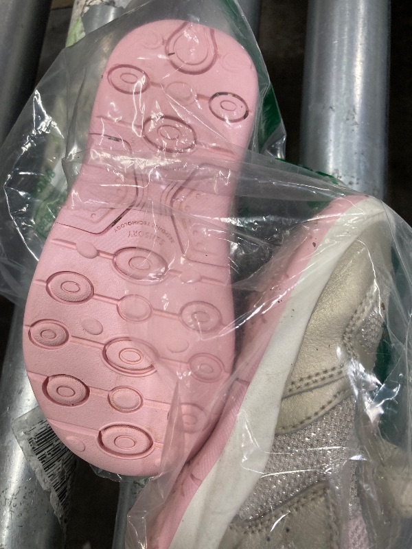 Photo 1 of ***used***Stride Rite Toddler Girls SRT Winslow Athletic Sneaker, Champagne