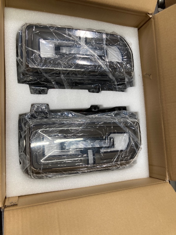Photo 1 of **MISSING INSTALLATION HARDWARE**DKMGHT LED Tail Lights Fit for Ford Bronco 2021 2022 2023, Upgrade Taillight Set, Only Fit for Halogen Original Bronco Accessories, Tail Lamps Replacement Parts, Pair, Smoked