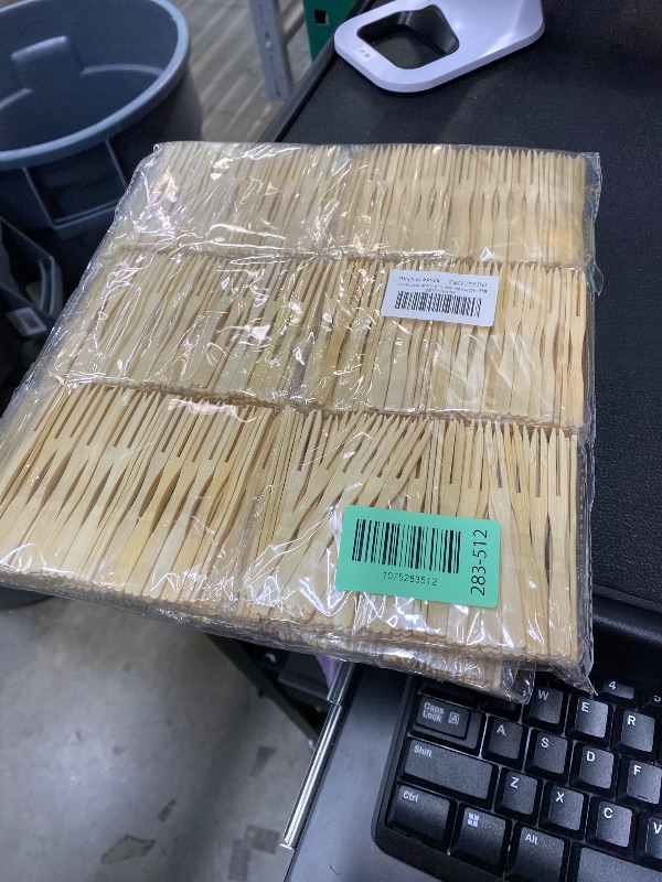 Photo 1 of ****** 2 PACK***** 600PCS Bamboo Appetizer Forks, 3.5 IN Mini Charcuterie Forks, Small Wooden Food Picks Disposable, Fancy Toothpicks for Appetizers Fruit Cocktail Wedding Party Supplies Charcuterie Boards Accessories