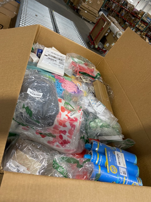 Photo 1 of ******NO RETURN. NO REFUND****Nellis Variety Box: Medium | See Notes for Details