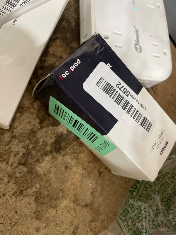 Photo 1 of [UL Recognized] FOCSPROD 30 uF 45 MFD ±6% 370V/440V CBB65B AC Capacitor, Single Run Round Capacitor Replacement, 45 uF 440 Volt HVAC for AC Unit Fan Motor or Condenser Straight