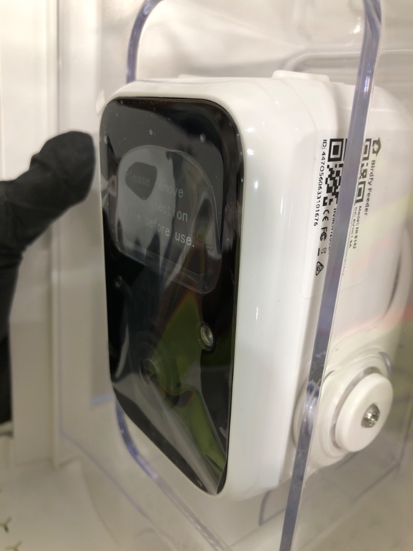 Photo 1 of **ITEMS FACTORY SEALED** NETVUE by Birdfy Smart Bird Feeder with 2K HD AI Camera Solar Powered, Wireless Wildbird Watching, Live Stream&Color Night Vision, Auto-Capture & Notify, Free Cloud Storage(AI by Subscription)