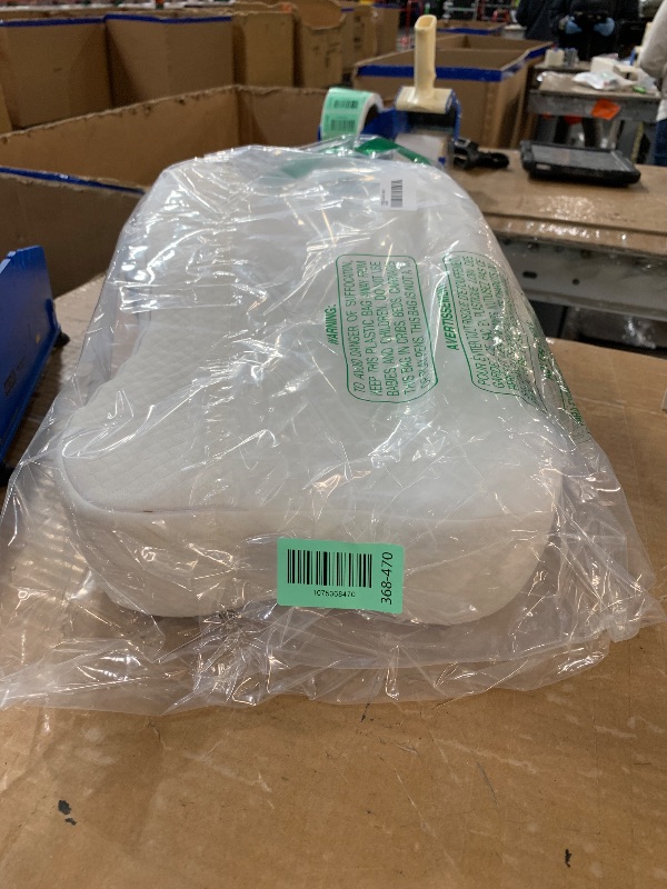 Photo 1 of (needs wash) UJPFEO Knee Pillow for Side Sleepers,Leg Pillows for Sciatica,Knees,HIPS,Joints Between Legs,Back Pain Relief When Side Sleeping Spine Alignment Support for Knee Surgery Recovery,Removable Strap