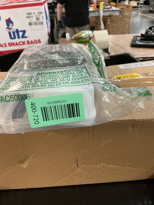 Photo 1 of (UNTESTED)NutriChef Cordless Electric Knife | Easy to Use Constant ON/OFF Safety Function Button | Carve Turkey, Meats, Poultry, Bread, Cheese & More | Lightweight with Contoured Grip Handle | White & Grey