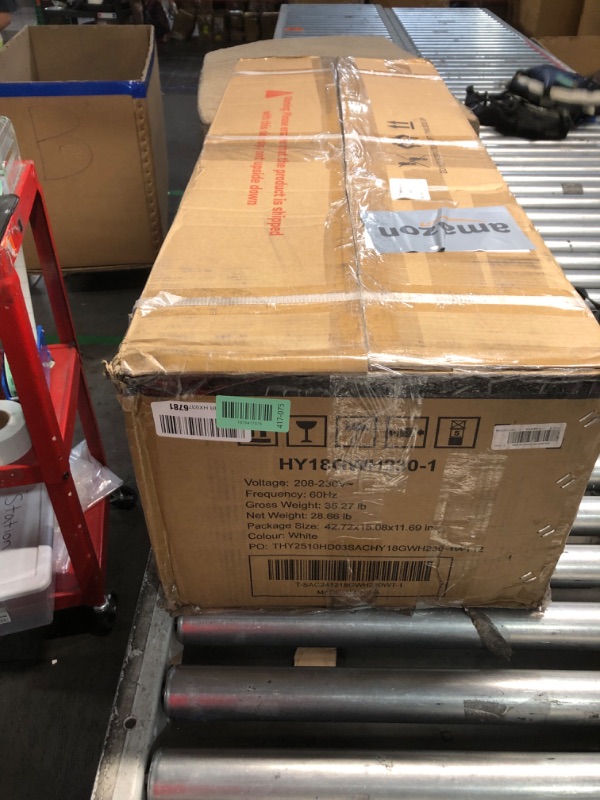 Photo 1 of ***PARTIAL SET (BOX 2) - PRICE ADJUSTED***
\Uthfy 1800BTU 230V Mini Split AC/Heating System, Energy Efficent Ductless Inverter Air Conditioner,Pre-charged Condenser, Heat Pump,1.5 Ton,Cool Up to 1250sq.ft,19 SEER 2,Installtion Kits Included